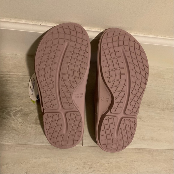 WOMEN’S OOFOS OOAHH SPORTFLEX SANDAL - Picture 6 of 9